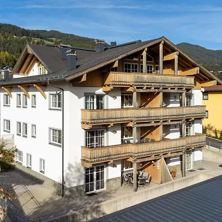 Residenz Edelalm 1 *