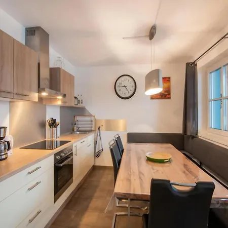 Residenz Edelalm 1 *